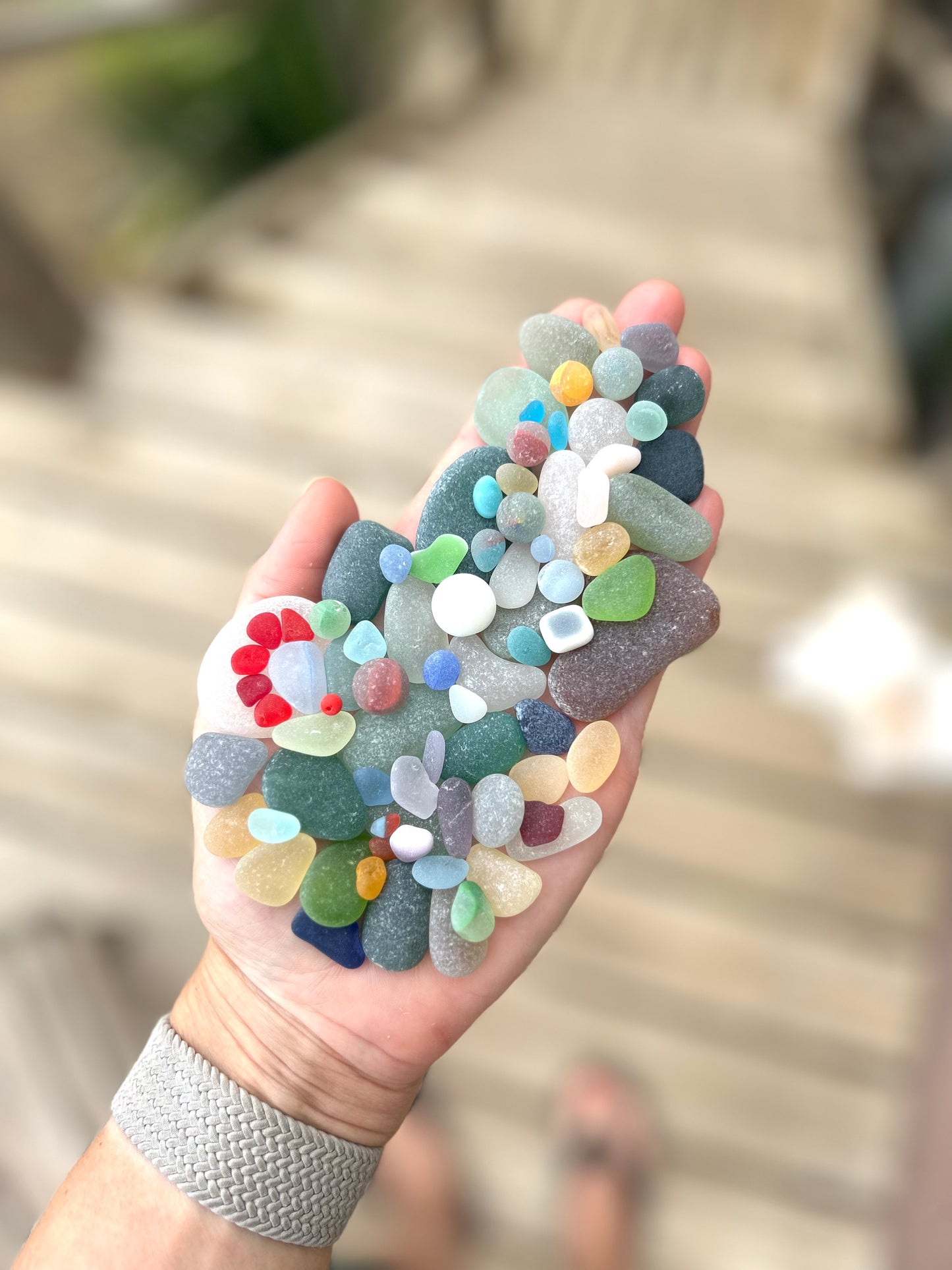 The Flying Mermaids daily haul of seaglass π§πΌββοΈ