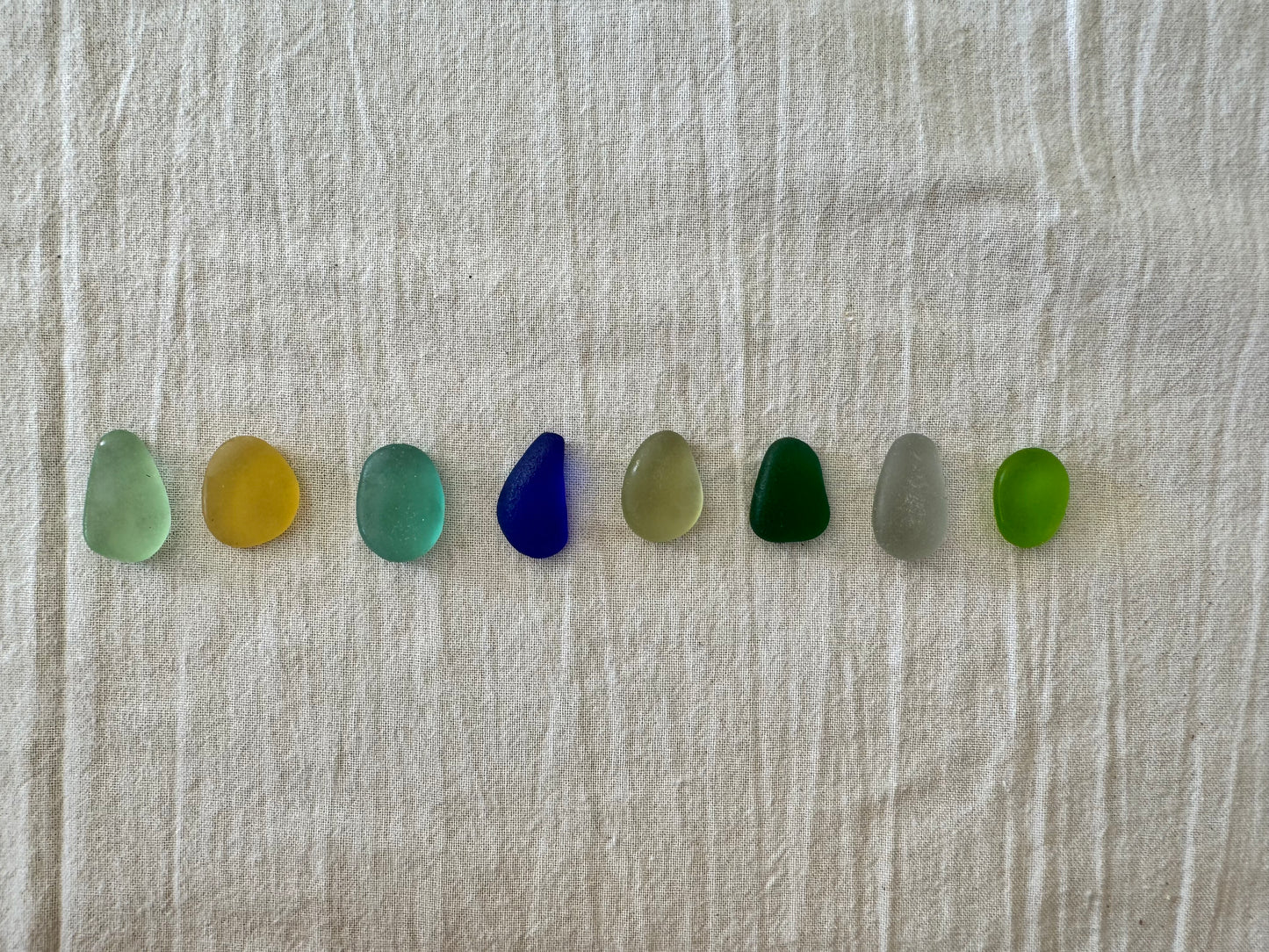 Perfect pendants lot