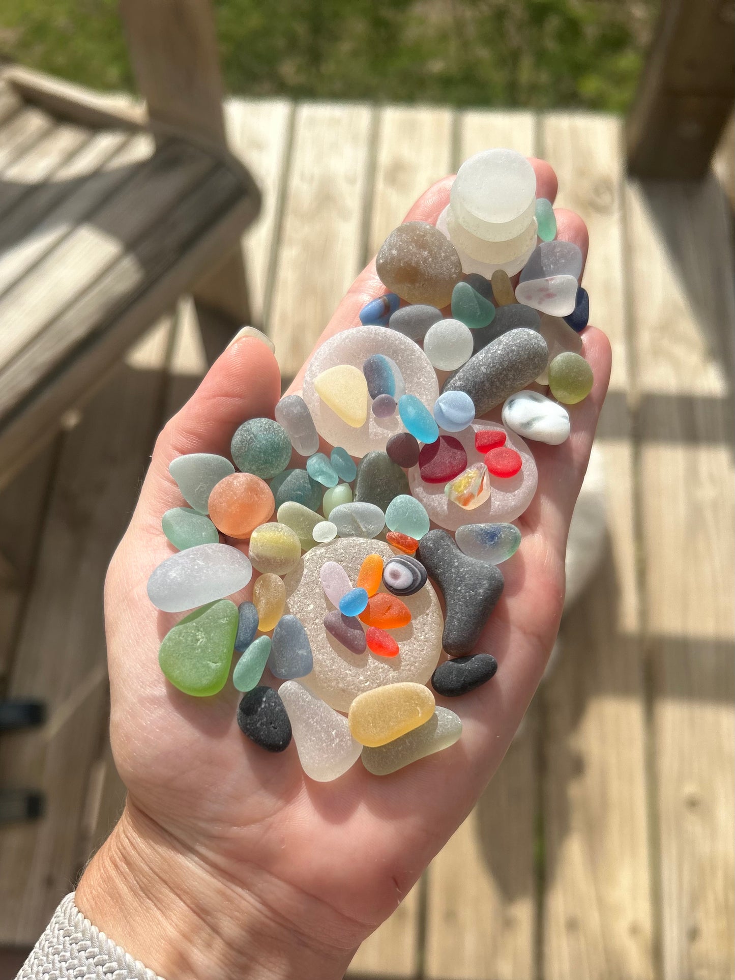 The Flying Mermaids daily haul of seaglass 🧜🏼‍♀️